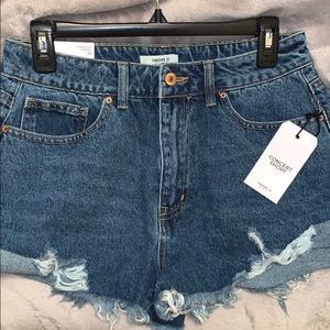 Concert shorts Mid Rise and Slim Fit
